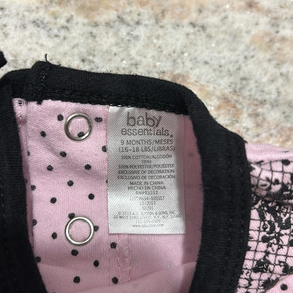 10/$30 Baby Essentials Lace and Tulle Onesies with matching hats - Picture 11 of 14